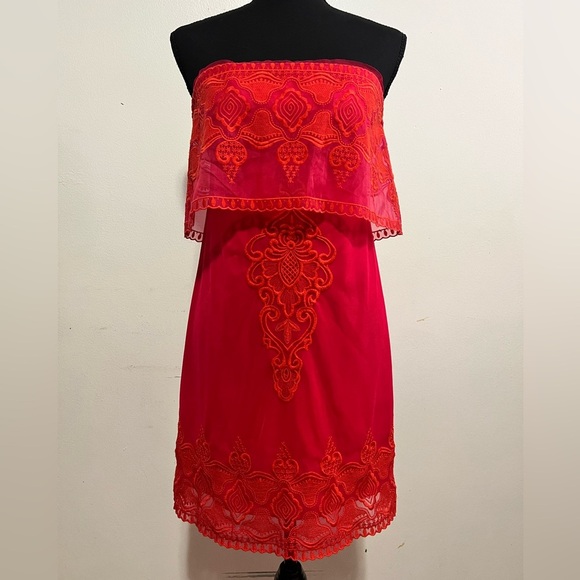BCBGMaxazria 2 Mayela Red Strapless 100% Silk Embroidered Boho Fairy Mini Dress - Picture 1 of 15
